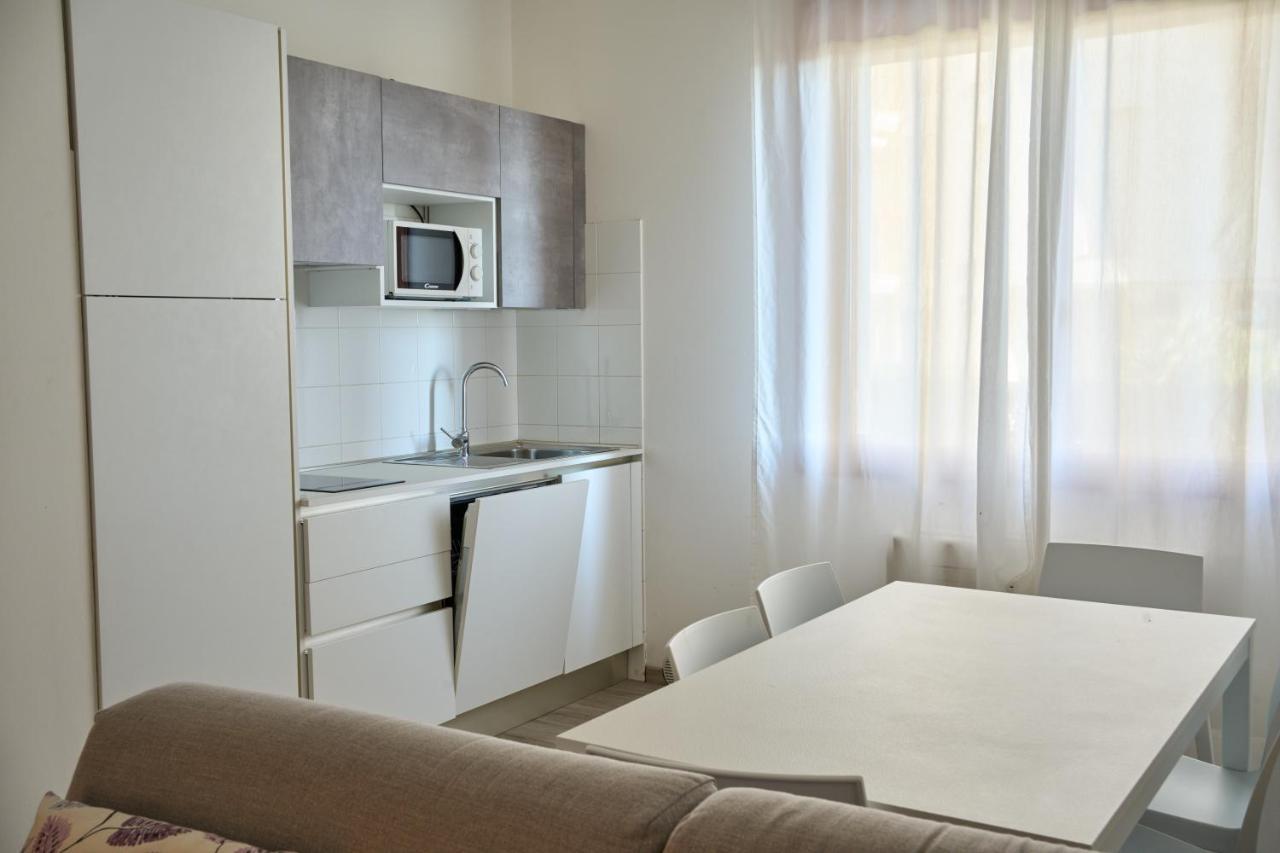 Appartamenti Diplomatic-Residence Fronte Mare-Piazza Torino-Lido Di Jesolo Kültér fotó